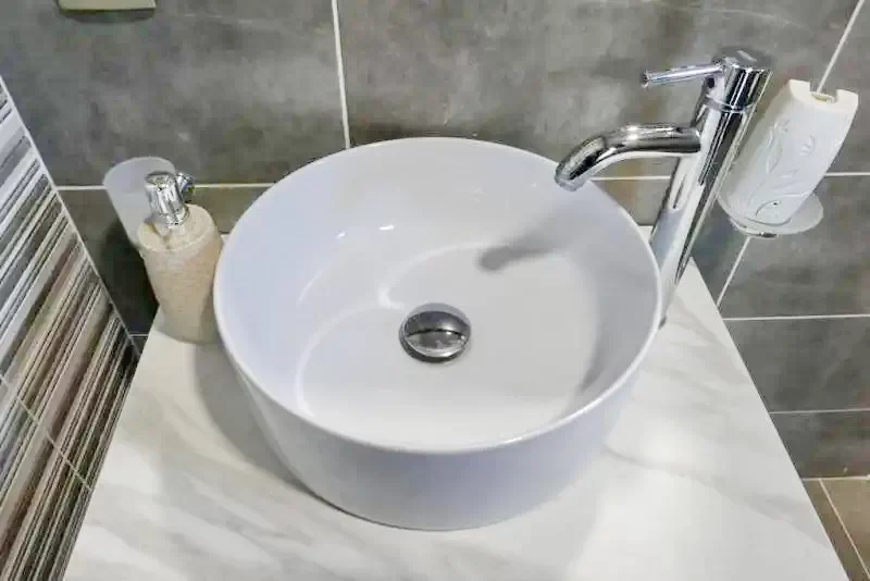 Colibița Cazare | Vilă (K1282-30) Imaginea poate fi supusă drepturilor de autor. Se recomandă contactarea titularului drepturilor. Colibița Cazare | Vilă (K1282-30) Imaginea poate fi supusă drepturilor de autor. Se recomandă contactarea titularului drepturilor.