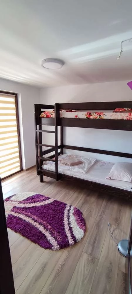 Kolibica Szállás | Kulcsosház (K1451-21) A kép szerzői jogvédelem alatt állhat. Javasolt a kapcsolatfelvétel a jog tulajdonossal.