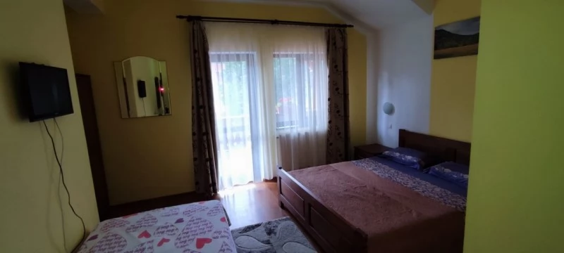 Colibița Cazare | Cabană (K1451-50) Imaginea poate fi supusă drepturilor de autor. Se recomandă contactarea titularului drepturilor.