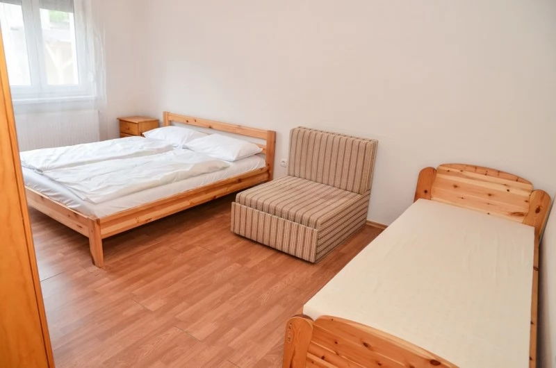 Hajdúszoboszló Szállás | Vendégház (K0015-4) A kép szerzői jogvédelem alatt állhat. Javasolt a kapcsolatfelvétel a jog tulajdonossal.