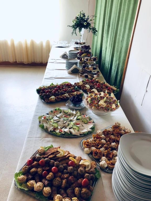 Sighișoara Cazare | Hotel*** (K1588-7) Imaginea poate fi supusă drepturilor de autor. Se recomandă contactarea titularului drepturilor. Sighișoara Cazare | Hotel*** (K1588-7) Imaginea poate fi supusă drepturilor de autor. Se recomandă contactarea titularului drepturilor.