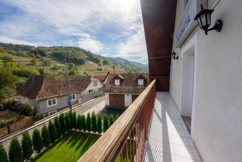 Sighișoara Cazare | Hotel*** (K1588-17) Imaginea poate fi supusă drepturilor de autor. Se recomandă contactarea titularului drepturilor. Sighișoara Cazare | Hotel*** (K1588-17) Imaginea poate fi supusă drepturilor de autor. Se recomandă contactarea titularului drepturilor.