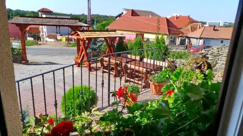 Băile Felix Cazare | Pensiune (K0803-23) Imaginea poate fi supusă drepturilor de autor. Se recomandă contactarea titularului drepturilor.