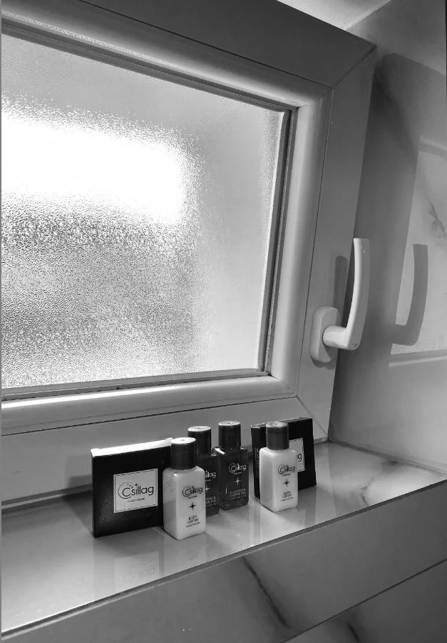 Gyimesközéplok Szállás | Hostel (K1111-10) A kép szerzői jogvédelem alatt állhat. Javasolt a kapcsolatfelvétel a jog tulajdonossal.