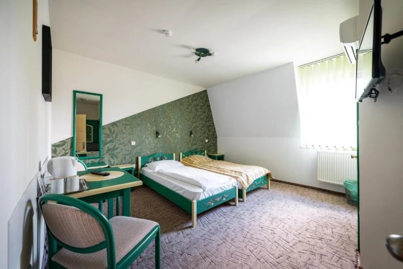 Sfântu Gheorghe Cazare | Hotel*** (K1569-47) Imaginea poate fi supusă drepturilor de autor. Se recomandă contactarea titularului drepturilor.