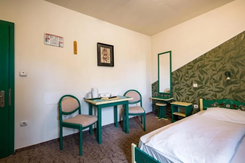 Sfântu Gheorghe Cazare | Hotel*** (K1569-52) Imaginea poate fi supusă drepturilor de autor. Se recomandă contactarea titularului drepturilor.