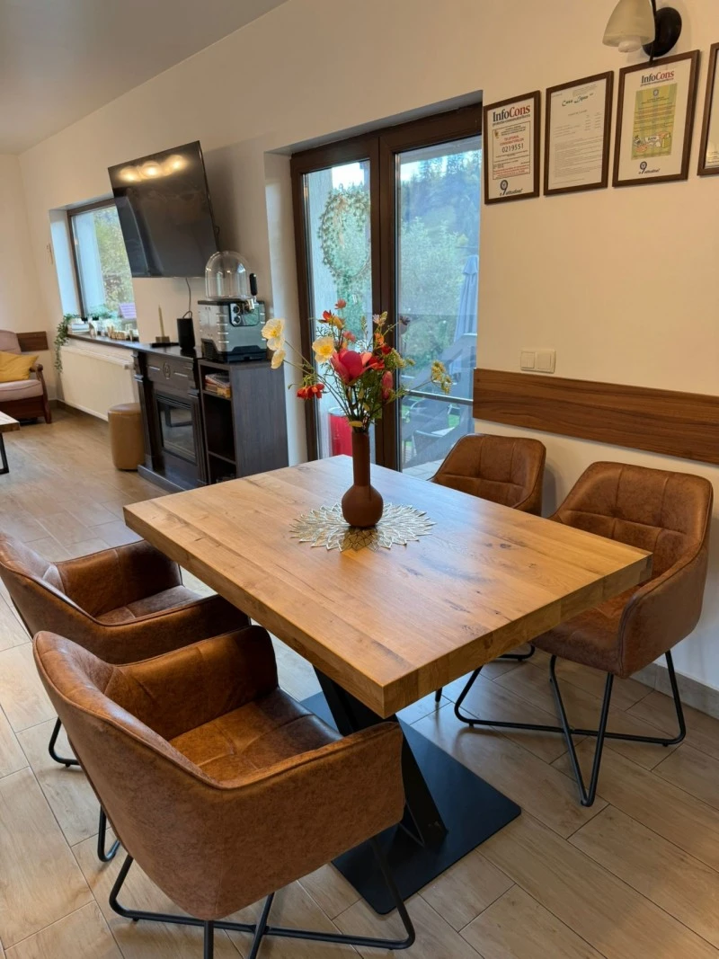 Kolibica Szállás | Vendégház (K1280-4) A kép szerzői jogvédelem alatt állhat. Javasolt a kapcsolatfelvétel a jog tulajdonossal. Kolibica Szállás | Vendégház (K1280-4) A kép szerzői jogvédelem alatt állhat. Javasolt a kapcsolatfelvétel a jog tulajdonossal.