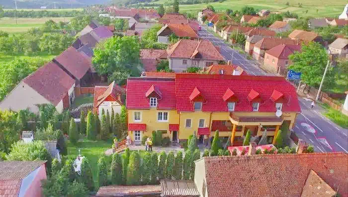 Szállás Bixad - Pensiunea Sólyomkő*** | Sepsibükszád - Sólyomkő Panzió***. A kép szerzői jogvédelem alatt állhat. Javasolt a kapcsolatfelvétel a jog tulajdonossal.