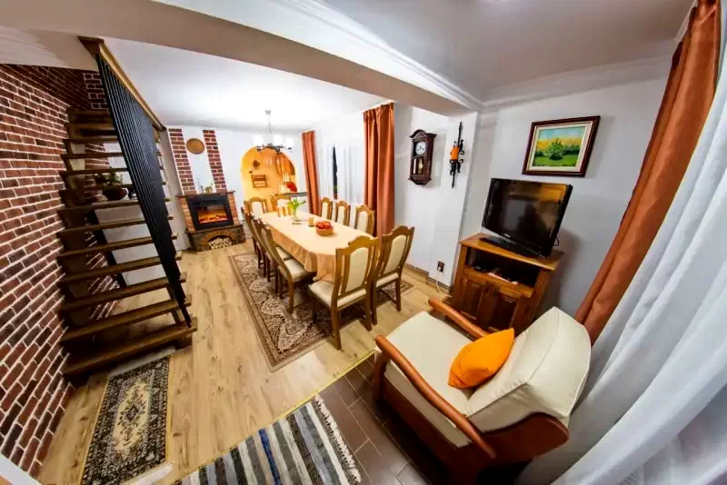 Bixad Cazare | Cabană (K1117-9) Imaginea poate fi supusă drepturilor de autor. Se recomandă contactarea titularului drepturilor. Bixad Cazare | Cabană (K1117-9) Imaginea poate fi supusă drepturilor de autor. Se recomandă contactarea titularului drepturilor.