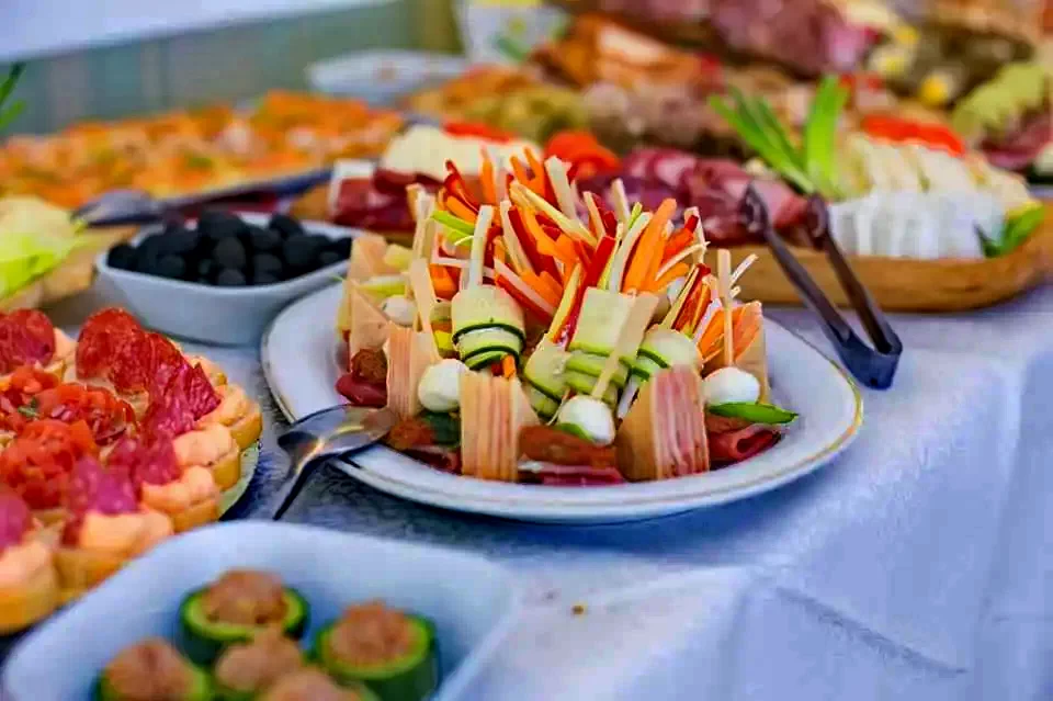 Sâmbăta de Sus Cazare | Hotel*** (K0789-13) Imaginea poate fi supusă drepturilor de autor. Se recomandă contactarea titularului drepturilor. Sâmbăta de Sus Cazare | Hotel*** (K0789-13) Imaginea poate fi supusă drepturilor de autor. Se recomandă contactarea titularului drepturilor.