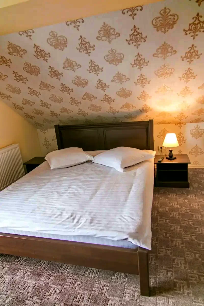 Sâmbăta de Sus Cazare | Hotel*** (K0789-29) Imaginea poate fi supusă drepturilor de autor. Se recomandă contactarea titularului drepturilor. Sâmbăta de Sus Cazare | Hotel*** (K0789-29) Imaginea poate fi supusă drepturilor de autor. Se recomandă contactarea titularului drepturilor.