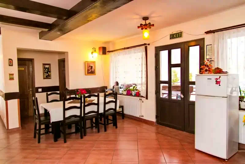 Sâmbăta de Sus Cazare | Hotel*** (K0789-42) Imaginea poate fi supusă drepturilor de autor. Se recomandă contactarea titularului drepturilor. Sâmbăta de Sus Cazare | Hotel*** (K0789-42) Imaginea poate fi supusă drepturilor de autor. Se recomandă contactarea titularului drepturilor.