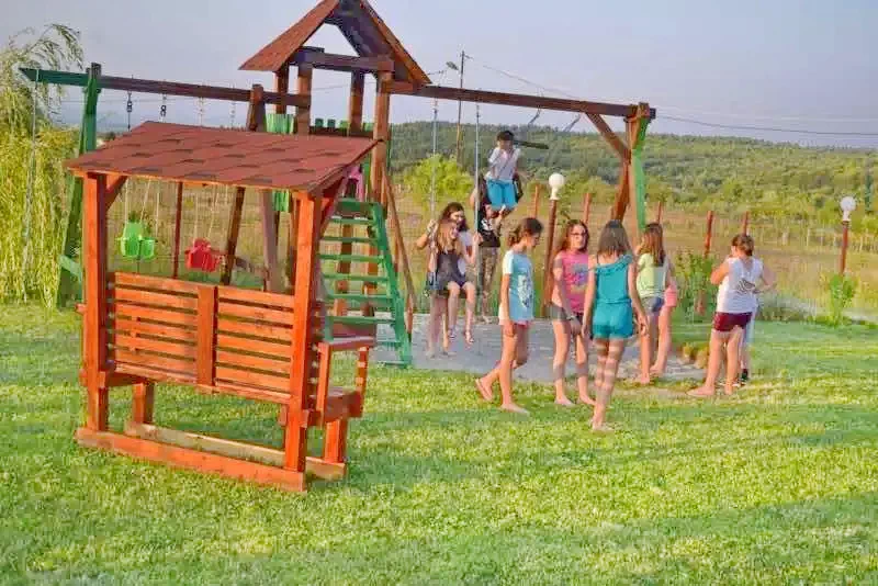 Felsőszombatfalva Szállás | Panzió (K0900-3) A kép szerzői jogvédelem alatt állhat. Javasolt a kapcsolatfelvétel a jog tulajdonossal. Felsőszombatfalva Szállás | Panzió (K0900-3) A kép szerzői jogvédelem alatt állhat. Javasolt a kapcsolatfelvétel a jog tulajdonossal.