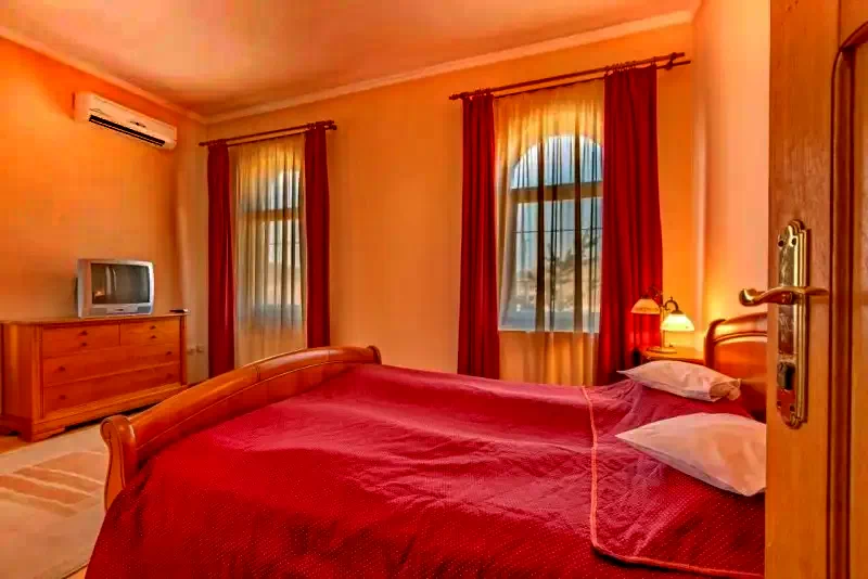 Sighișoara Cazare | Hotel*** (K1384-6) Imaginea poate fi supusă drepturilor de autor. Se recomandă contactarea titularului drepturilor. Sighișoara Cazare | Hotel*** (K1384-6) Imaginea poate fi supusă drepturilor de autor. Se recomandă contactarea titularului drepturilor.