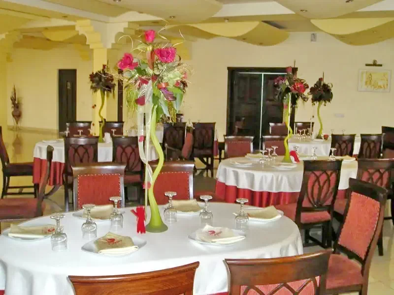 Sighișoara Cazare | Hotel*** (K1384-10) Imaginea poate fi supusă drepturilor de autor. Se recomandă contactarea titularului drepturilor. Sighișoara Cazare | Hotel*** (K1384-10) Imaginea poate fi supusă drepturilor de autor. Se recomandă contactarea titularului drepturilor.