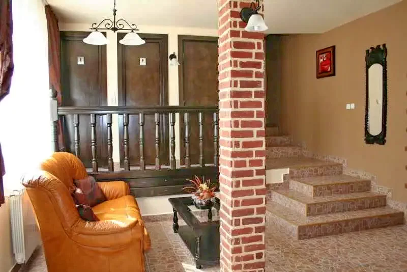 Covasna Cazare | Pensiune (K0445-18) Imaginea poate fi supusă drepturilor de autor. Se recomandă contactarea titularului drepturilor. Covasna Cazare | Pensiune (K0445-18) Imaginea poate fi supusă drepturilor de autor. Se recomandă contactarea titularului drepturilor.