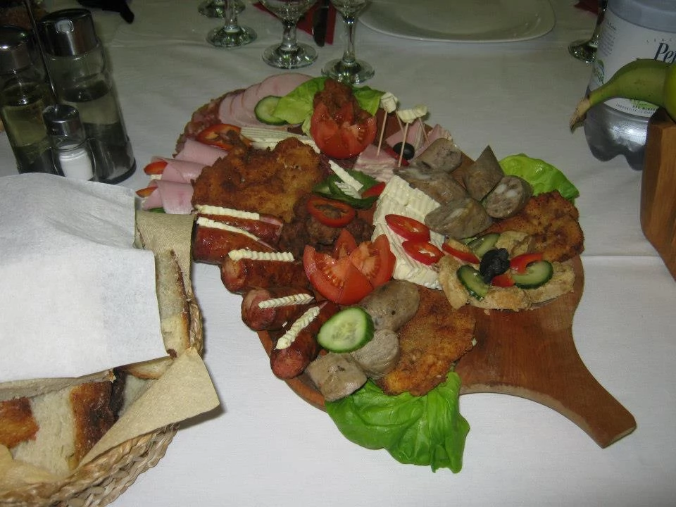 Kovászna Szállás | Panzió (K1443-15) A kép szerzői jogvédelem alatt állhat. Javasolt a kapcsolatfelvétel a jog tulajdonossal.