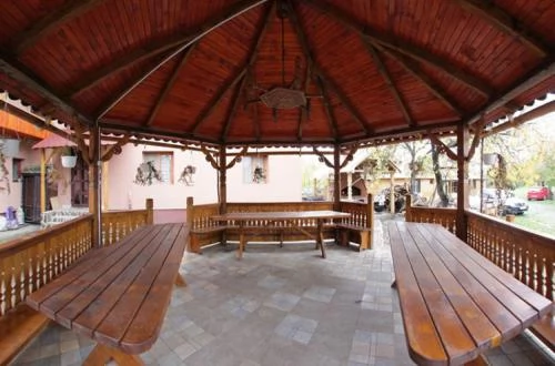 Kovászna Szállás | Panzió (K1443-16) A kép szerzői jogvédelem alatt állhat. Javasolt a kapcsolatfelvétel a jog tulajdonossal.