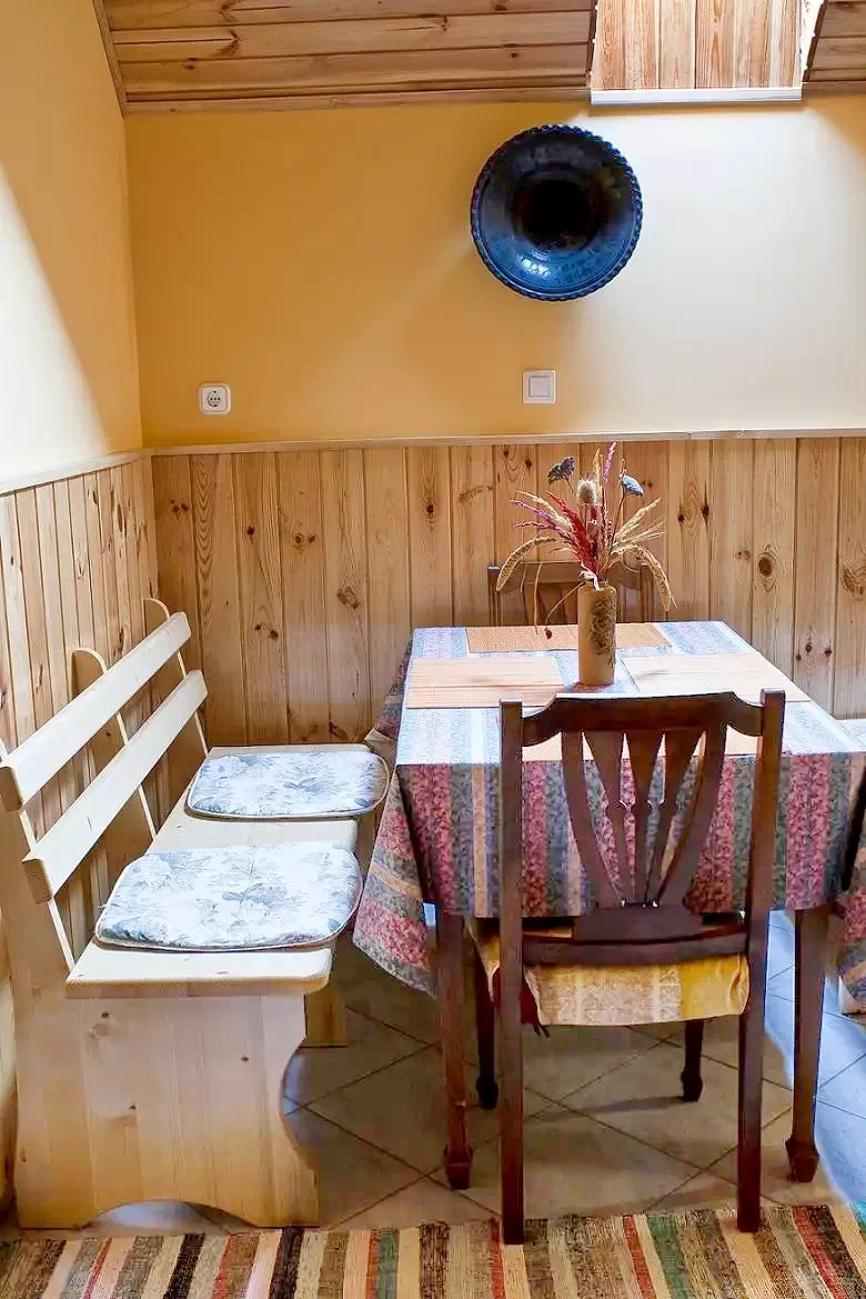 Cazare | Casă de oaspeți (K1059-41) Imaginea poate fi supusă drepturilor de autor. Se recomandă contactarea titularului drepturilor. Cazare | Casă de oaspeți (K1059-41) Imaginea poate fi supusă drepturilor de autor. Se recomandă contactarea titularului drepturilor.