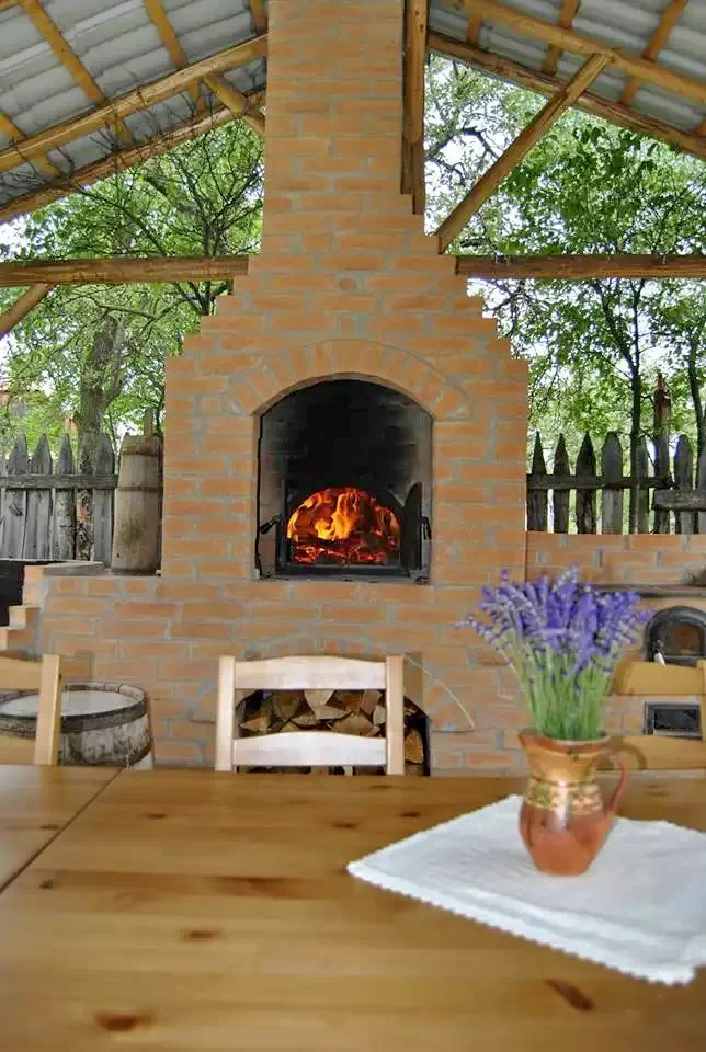 Târgu Secuiesc Cazare | Pensiune (K0747-8) Imaginea poate fi supusă drepturilor de autor. Se recomandă contactarea titularului drepturilor.