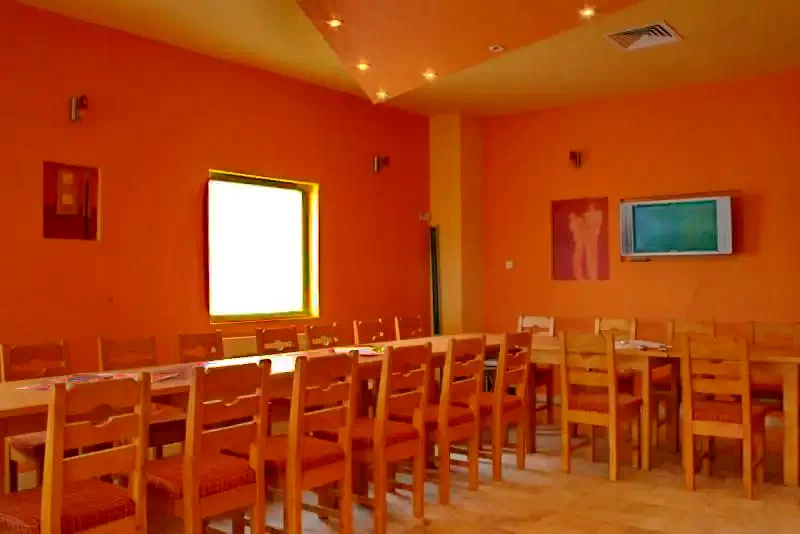 Sfântu Gheorghe Cazare | Pensiune (K0646-40) Imaginea poate fi supusă drepturilor de autor. Se recomandă contactarea titularului drepturilor.