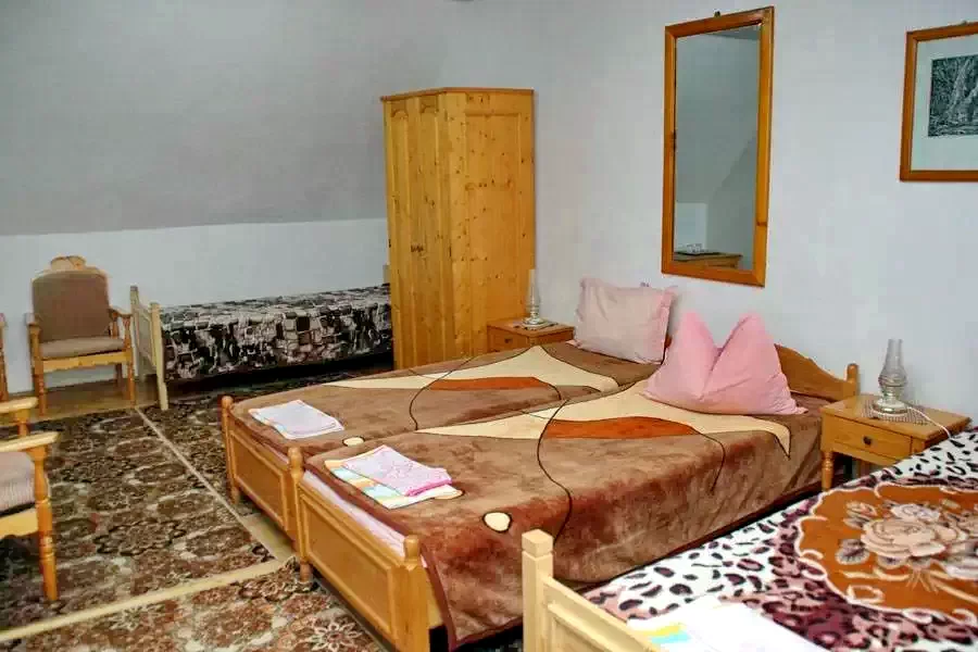 Kisbacon Szállás | Panzió (K1065-17) A kép szerzői jogvédelem alatt állhat. Javasolt a kapcsolatfelvétel a jog tulajdonossal.