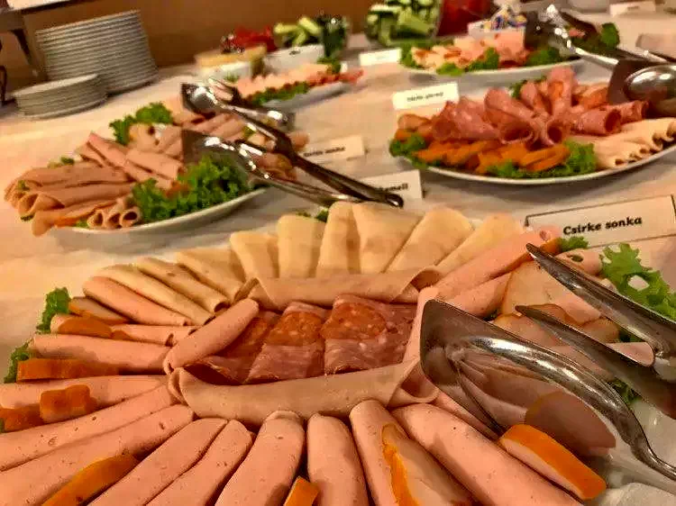 Sepsiszentgyörgy Szállás | Hostel (K0763-10) A kép szerzői jogvédelem alatt állhat. Javasolt a kapcsolatfelvétel a jog tulajdonossal.