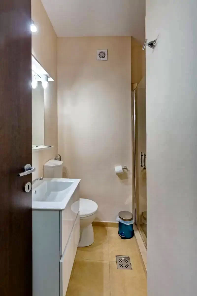 Sfântu Gheorghe Cazare | Hostel (K0763-24) Imaginea poate fi supusă drepturilor de autor. Se recomandă contactarea titularului drepturilor.