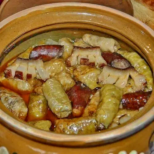 Corund Cazare | Casă de oaspeți (K0173-8) Imaginea poate fi supusă drepturilor de autor. Se recomandă contactarea titularului drepturilor. Corund Cazare | Casă de oaspeți (K0173-8) Imaginea poate fi supusă drepturilor de autor. Se recomandă contactarea titularului drepturilor.