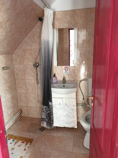 Cazare Rimetea - Casa Piroska** | Torockó - Piroska Ház**. Imaginea poate fi supusă drepturilor de autor. Se recomandă contactarea titularului drepturilor.