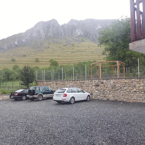 Cazare Rimetea - Casa Piroska** | Torockó - Piroska Ház**. Imaginea poate fi supusă drepturilor de autor. Se recomandă contactarea titularului drepturilor.