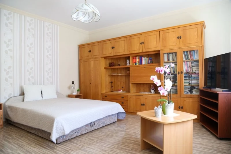 Cazare | Cabană (K0815-2) Imaginea poate fi supusă drepturilor de autor. Se recomandă contactarea titularului drepturilor. Cazare | Cabană (K0815-2) Imaginea poate fi supusă drepturilor de autor. Se recomandă contactarea titularului drepturilor.