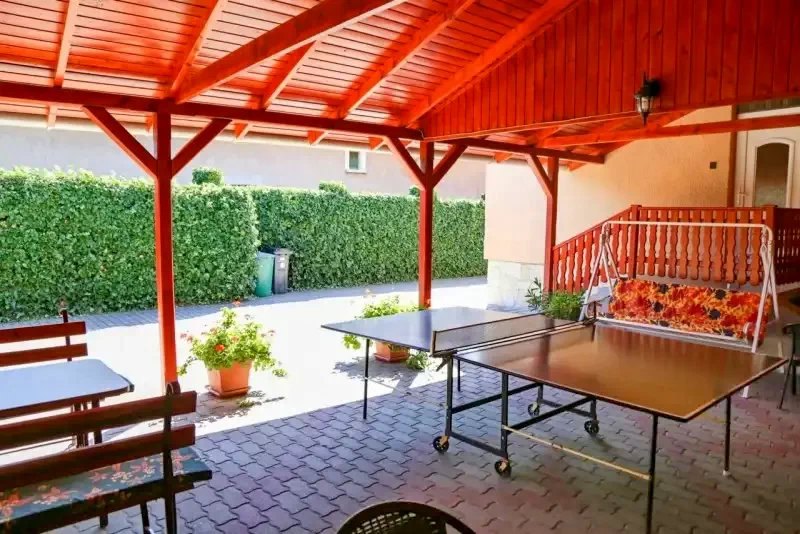  Cazare | Casă de oaspeți (K0810-12) Imaginea poate fi supusă drepturilor de autor. Se recomandă contactarea titularului drepturilor.