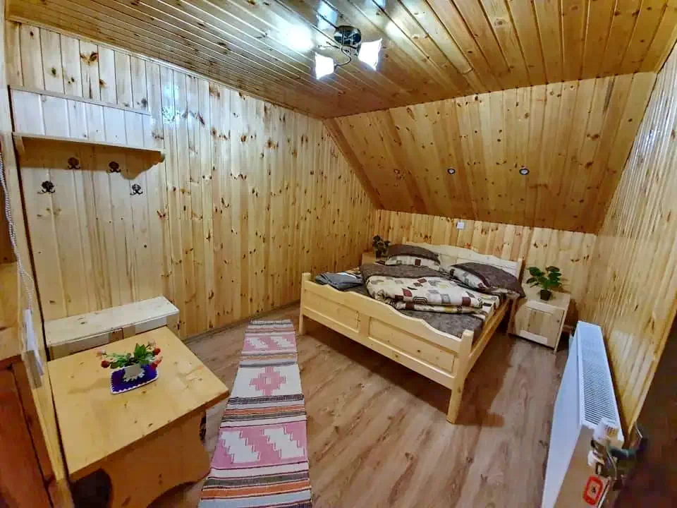 Arieșeni Cazare | Cabană (K1127-7) Imaginea poate fi supusă drepturilor de autor. Se recomandă contactarea titularului drepturilor. Arieșeni Cazare | Cabană (K1127-7) Imaginea poate fi supusă drepturilor de autor. Se recomandă contactarea titularului drepturilor.