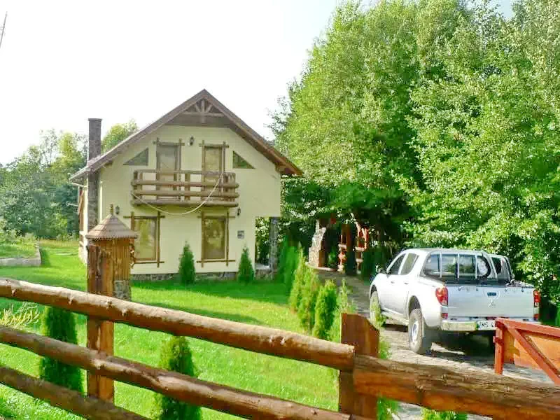 Sovata Cazare | Cabană (K0197-32) Imaginea poate fi supusă drepturilor de autor. Se recomandă contactarea titularului drepturilor. Sovata Cazare | Cabană (K0197-32) Imaginea poate fi supusă drepturilor de autor. Se recomandă contactarea titularului drepturilor.