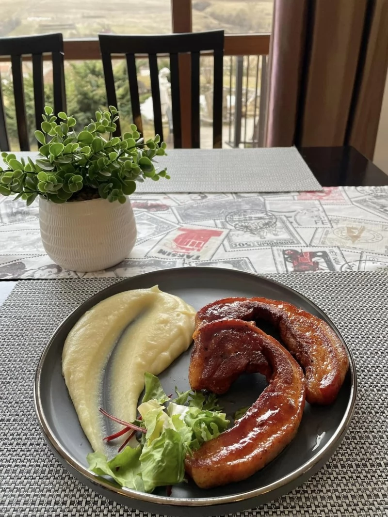 Cluj-Napoca Cazare | Pensiune (K1447-65) Imaginea poate fi supusă drepturilor de autor. Se recomandă contactarea titularului drepturilor.