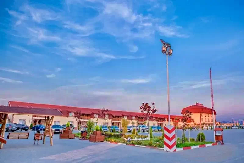 Târgu Mureș Cazare | Hotel*** (K1346-16) Imaginea poate fi supusă drepturilor de autor. Se recomandă contactarea titularului drepturilor.