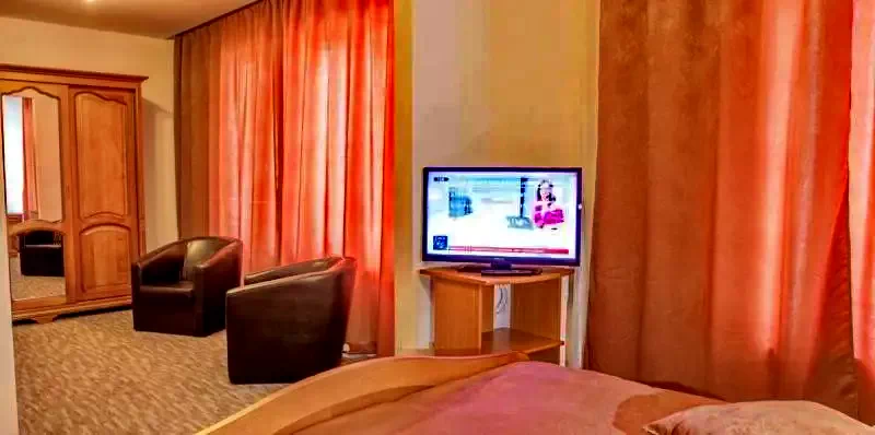 Târgu Mureș Cazare | Hotel*** (K1346-40) Imaginea poate fi supusă drepturilor de autor. Se recomandă contactarea titularului drepturilor.