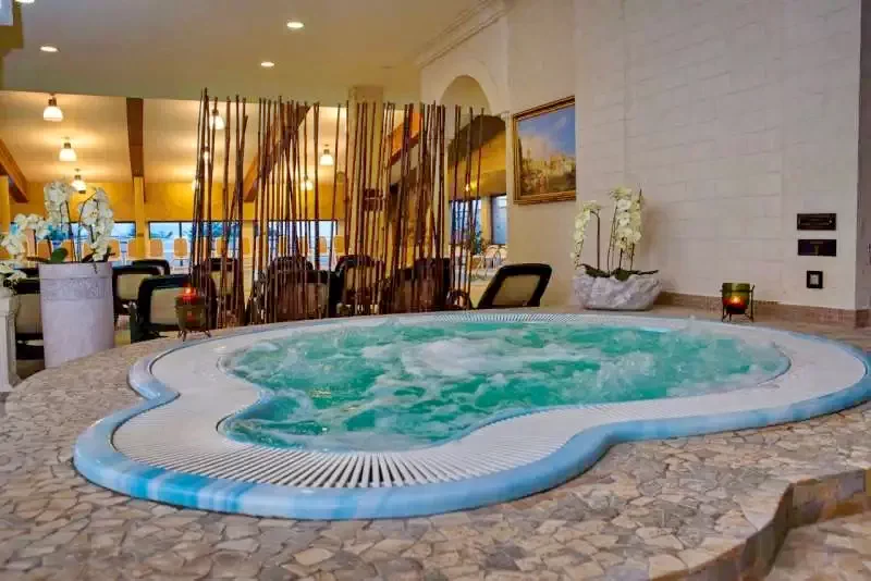 Cazare Sângeorgiu de Mureș - Hotel Apollo**** | Marosszentgyörgy - Apollo Hotel ****. Imaginea poate fi supusă drepturilor de autor. Se recomandă contactarea titularului drepturilor.