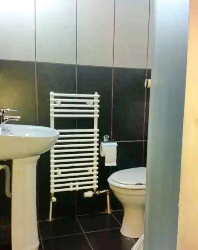 Pádis Szállás | Kulcsosház (K0306-8) A kép szerzői jogvédelem alatt állhat. Javasolt a kapcsolatfelvétel a jog tulajdonossal. Pádis Szállás | Kulcsosház (K0306-8) A kép szerzői jogvédelem alatt állhat. Javasolt a kapcsolatfelvétel a jog tulajdonossal.