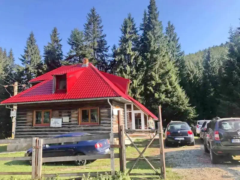 Padis Cazare | Cabană (K0306-36) Imaginea poate fi supusă drepturilor de autor. Se recomandă contactarea titularului drepturilor.