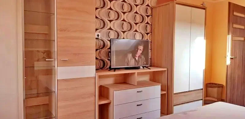 Jula Cazare | Cabană (K0797-7) Imaginea poate fi supusă drepturilor de autor. Se recomandă contactarea titularului drepturilor. Jula Cazare | Cabană (K0797-7) Imaginea poate fi supusă drepturilor de autor. Se recomandă contactarea titularului drepturilor.