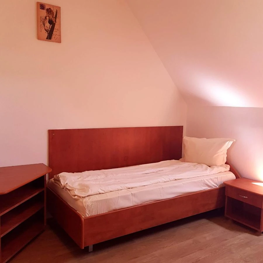 Târgu Mureș Cazare | Motel (K0661-22) Imaginea poate fi supusă drepturilor de autor. Se recomandă contactarea titularului drepturilor.