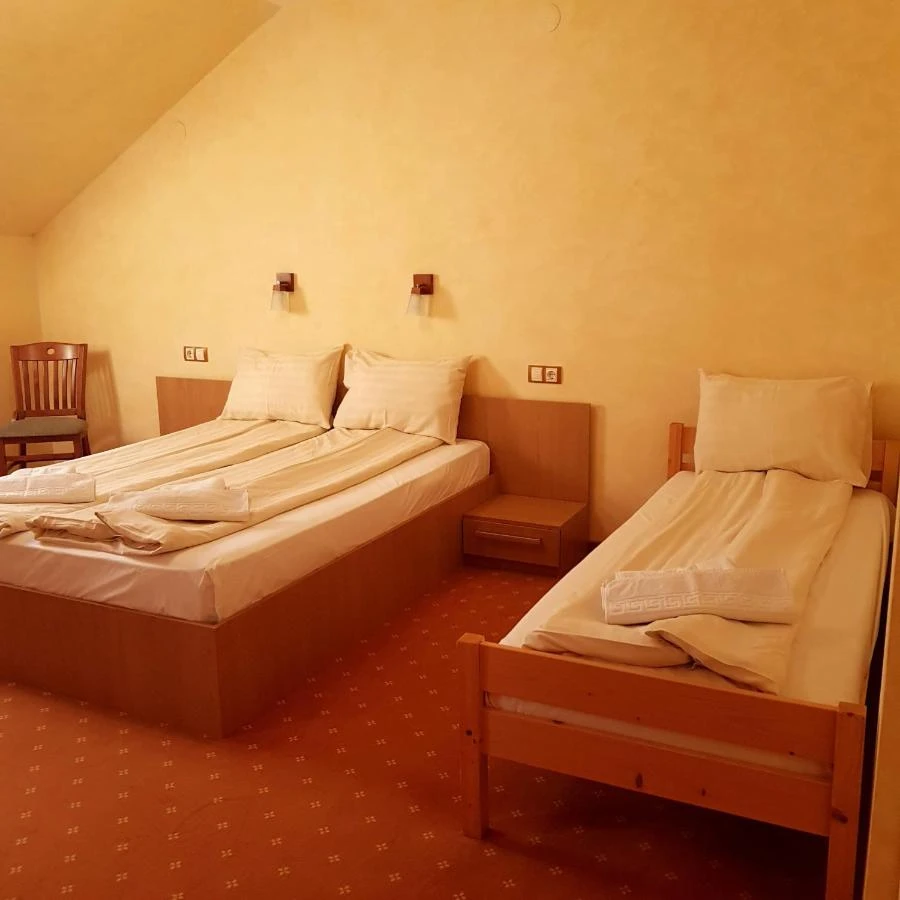 Marosvásárhely Szállás | Motel (K0661-28) A kép szerzői jogvédelem alatt állhat. Javasolt a kapcsolatfelvétel a jog tulajdonossal.