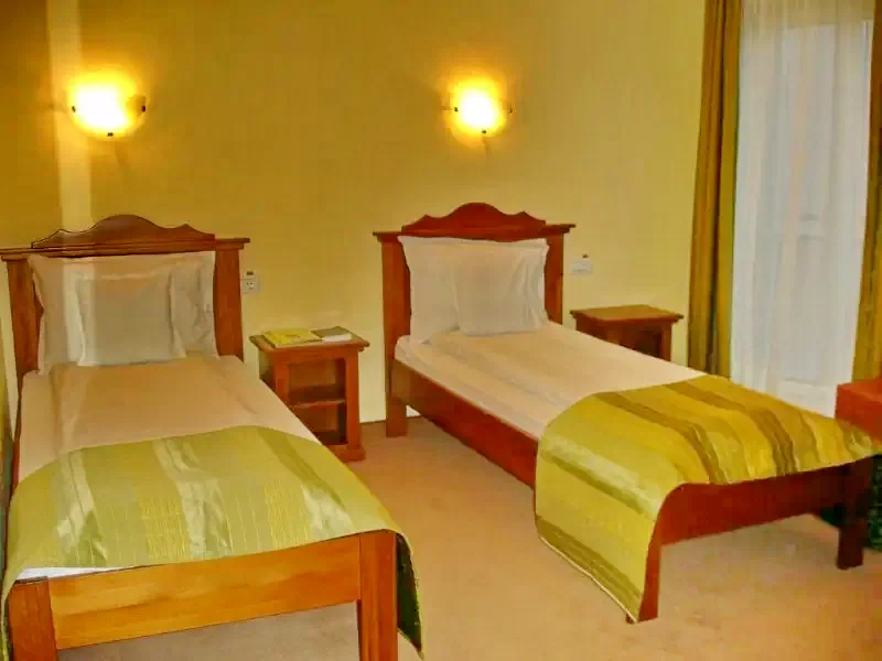 Kolozsvár Szállás | Hotel** (K1388-36) A kép szerzői jogvédelem alatt állhat. Javasolt a kapcsolatfelvétel a jog tulajdonossal.