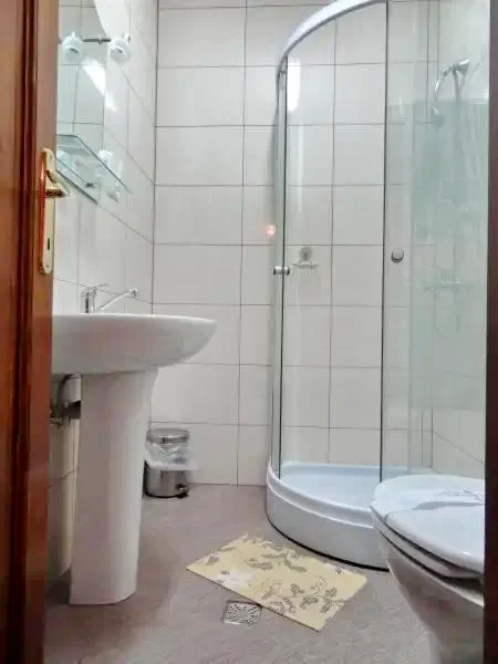 Cluj-Napoca Cazare | Hotel** (K1388-38) Imaginea poate fi supusă drepturilor de autor. Se recomandă contactarea titularului drepturilor.