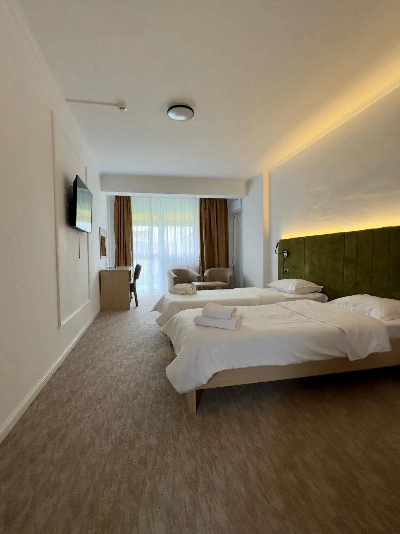 Cazare Cluj Napoca - Hotel Gala *** | Kolozsvár - Gála Hotel. Imaginea poate fi supusă drepturilor de autor. Se recomandă contactarea titularului drepturilor.