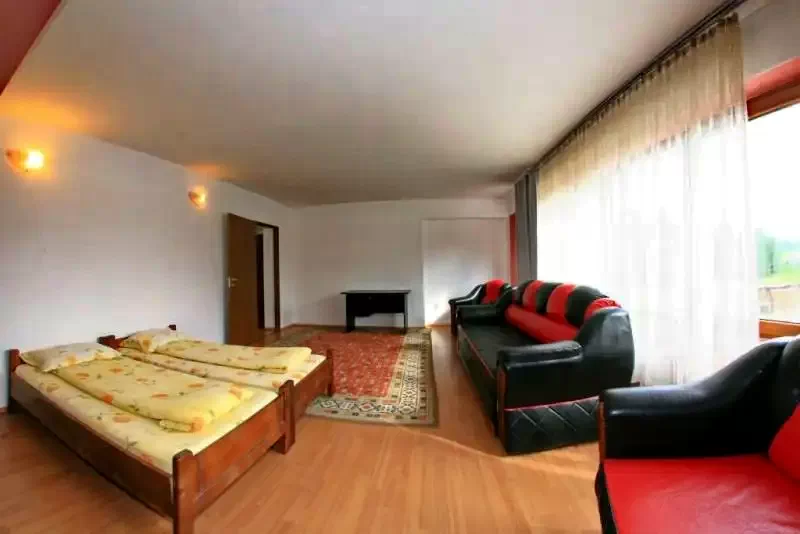 Pádis Szállás | Panzió (K0362-9) A kép szerzői jogvédelem alatt állhat. Javasolt a kapcsolatfelvétel a jog tulajdonossal.