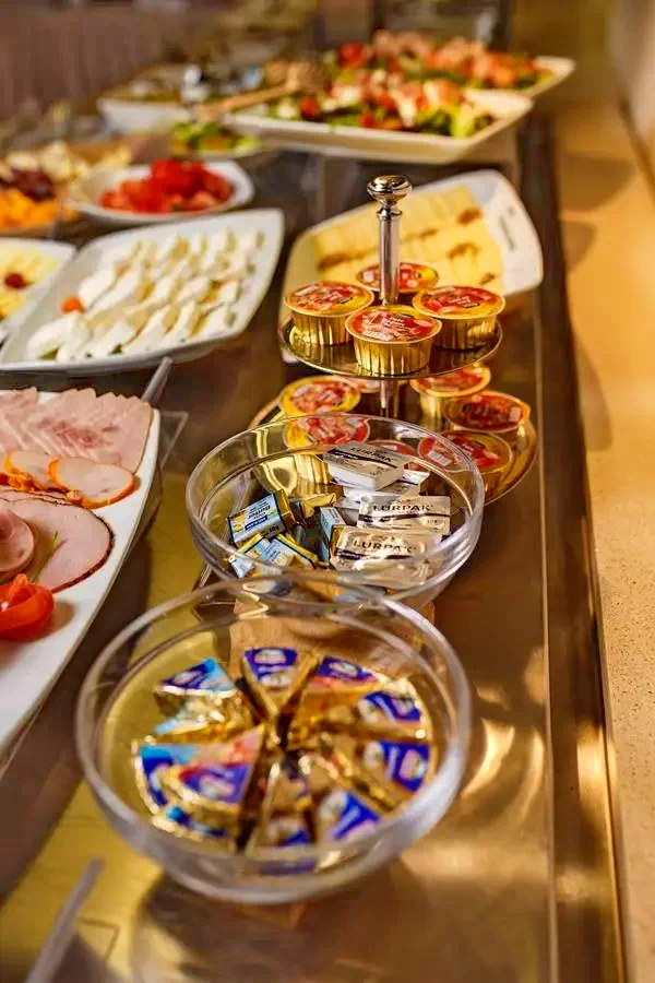 Gyulafehérvár Szállás | Hotel**** (K1179-12) A kép szerzői jogvédelem alatt állhat. Javasolt a kapcsolatfelvétel a jog tulajdonossal.