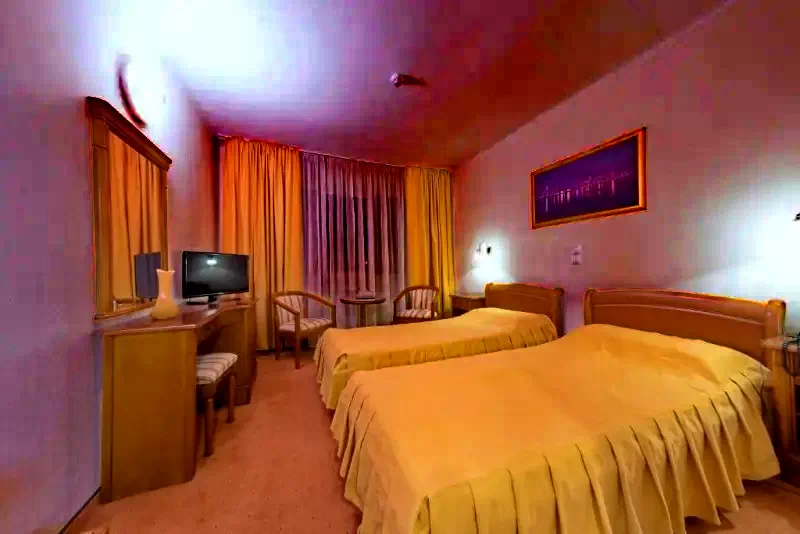 Alba Iulia Cazare | Hotel**** (K1179-33) Imaginea poate fi supusă drepturilor de autor. Se recomandă contactarea titularului drepturilor.